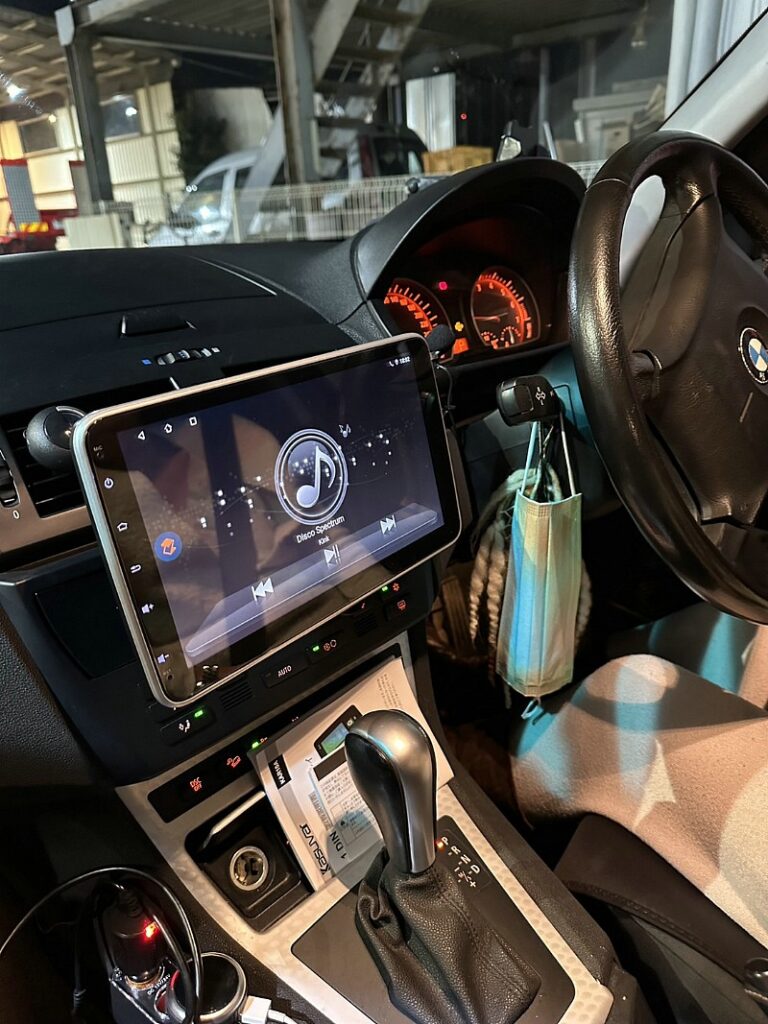 BMW X3(E83) Androidナビとドラレコの取付